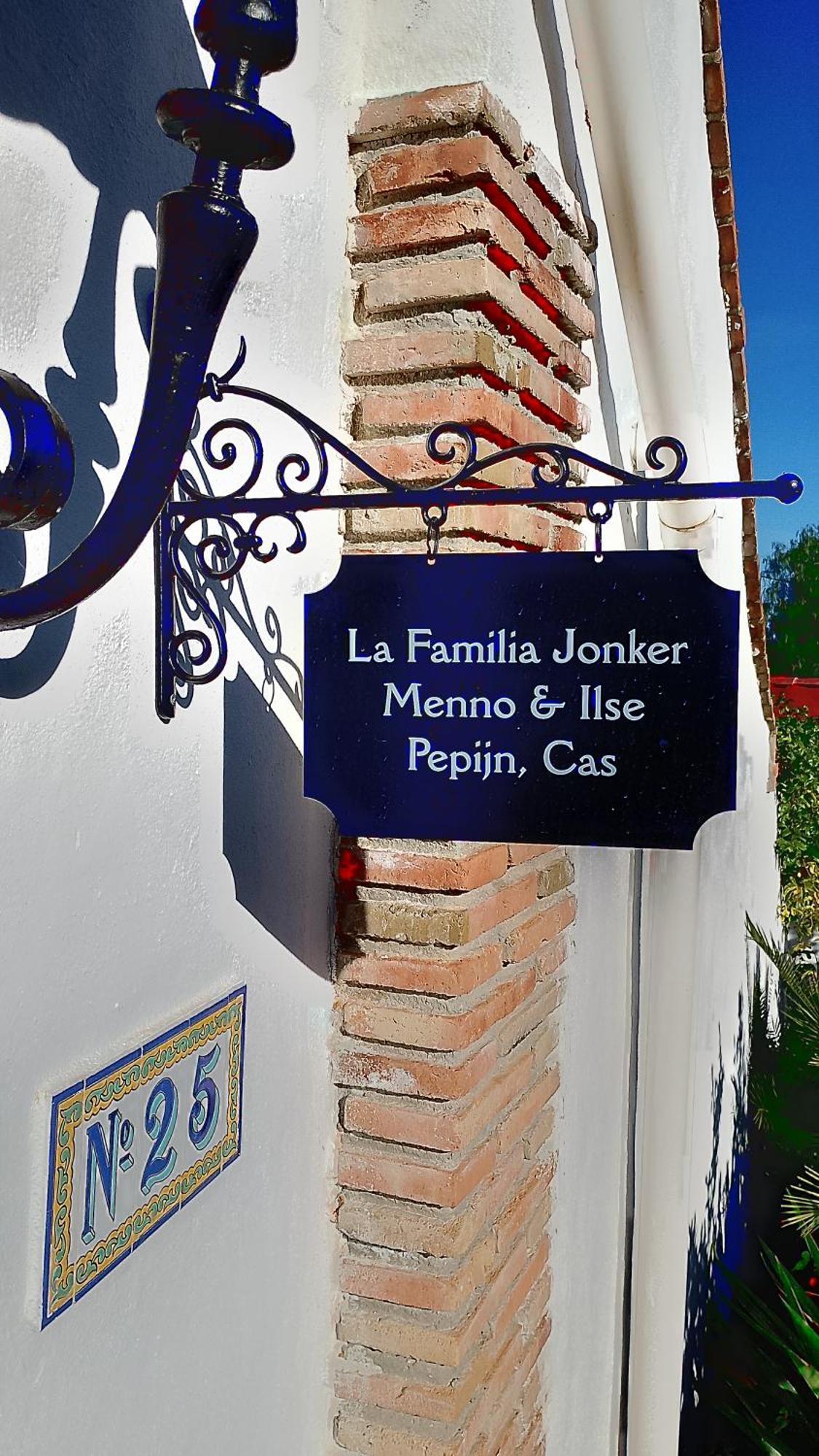 Casita Naranja Villa Alora Eksteriør bilde